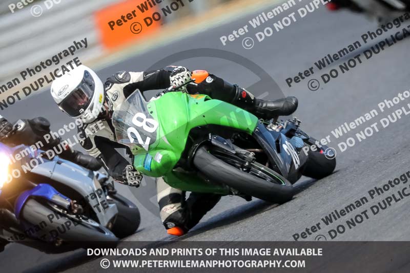 brands hatch photographs;brands no limits trackday;cadwell trackday photographs;enduro digital images;event digital images;eventdigitalimages;no limits trackdays;peter wileman photography;racing digital images;trackday digital images;trackday photos